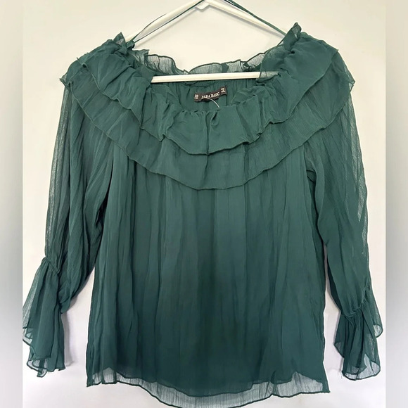 Zara basic XS forest green off shoulder ruffle top - Picture 4 of 6